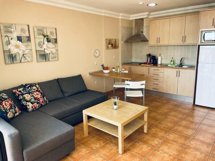 Seaview Apartment Near Yumbo มาสปาโลมาส ภายนอก รูปภาพ